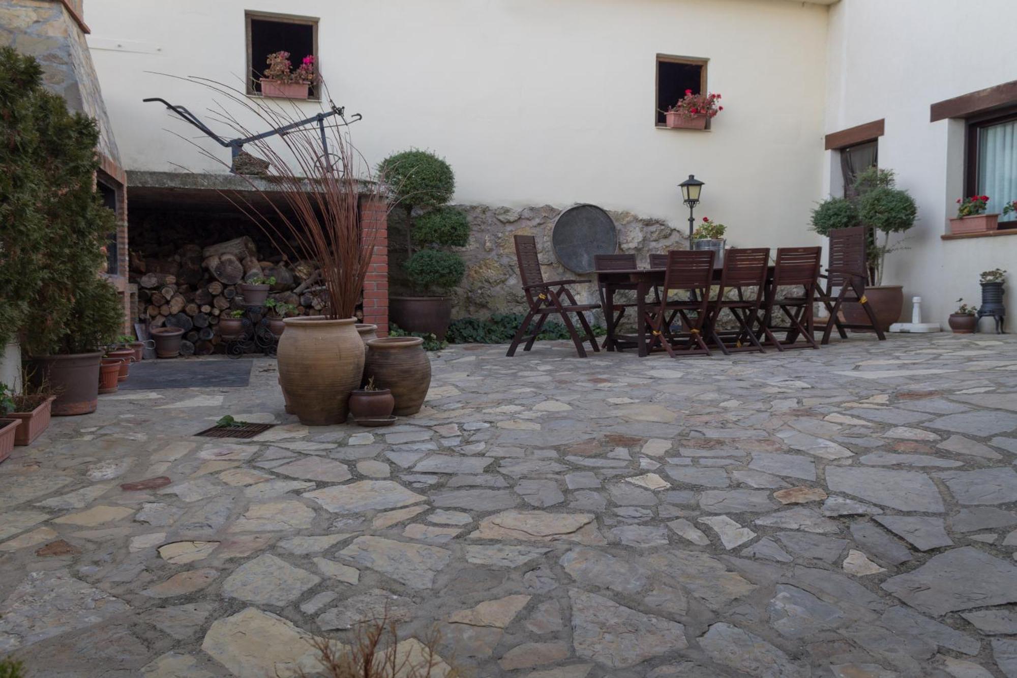 La Posada De Clotilde Cella Exteriör bild